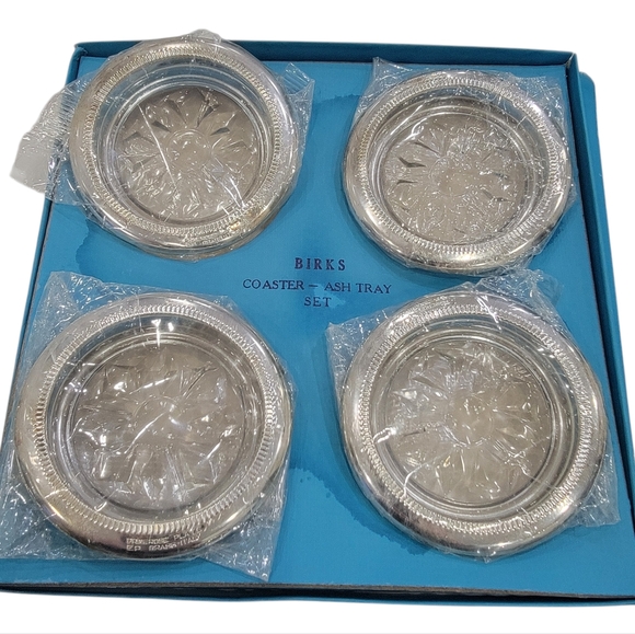 Birks Vintage Coasters Set of 4 in Original Box Glass & Silver Plate / Ashtrays - Picture 3 of 16